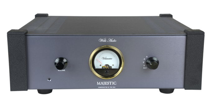 Wells Audio Majestic Integrated Amplifier Box and Remot...