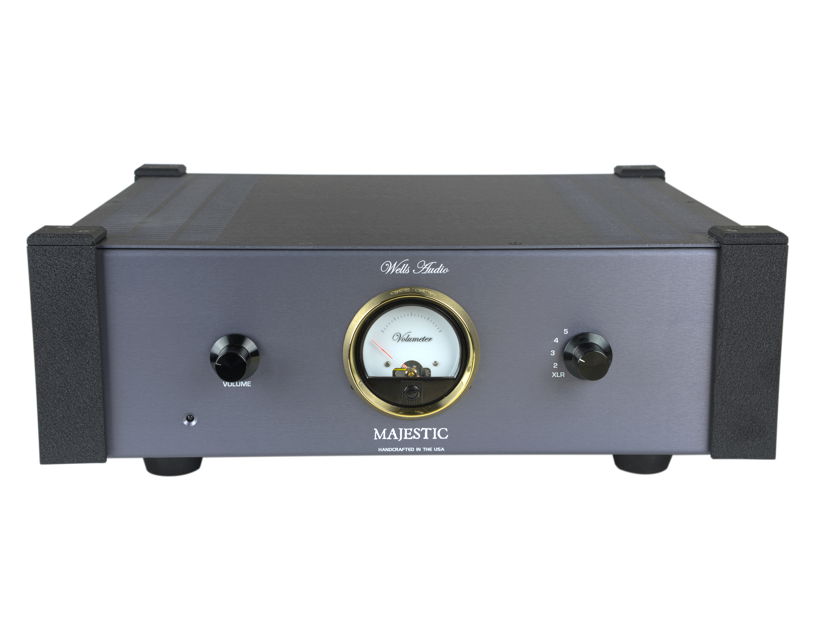 Wells Audio Majestic Integrated Amplifier Box and Remote  SUPERB PRODUCT