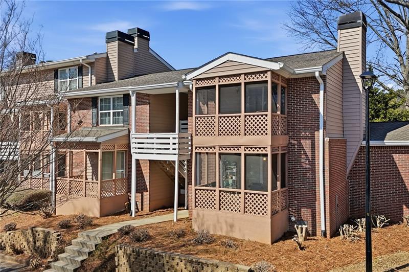 270 Quail Run, Roswell, GA 30076 | Featured Properties