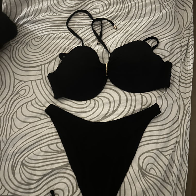 Bikini in schwarz 