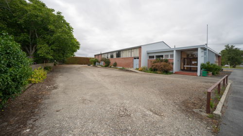 Wyndham Memorial Hall - Rural location, perfect for large gatherings and smaller groups