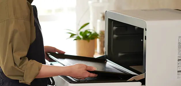 調理後の庫内お手入れがらくに。