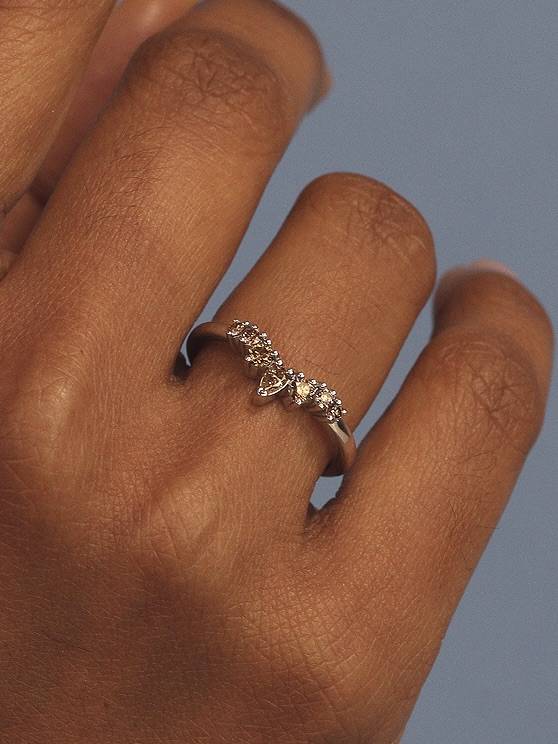 Coloured diamond rings
