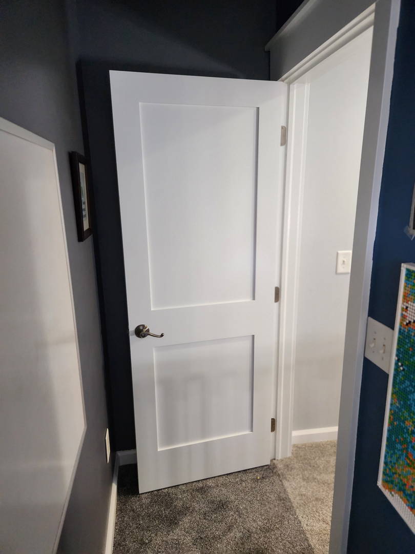 Residential interior door