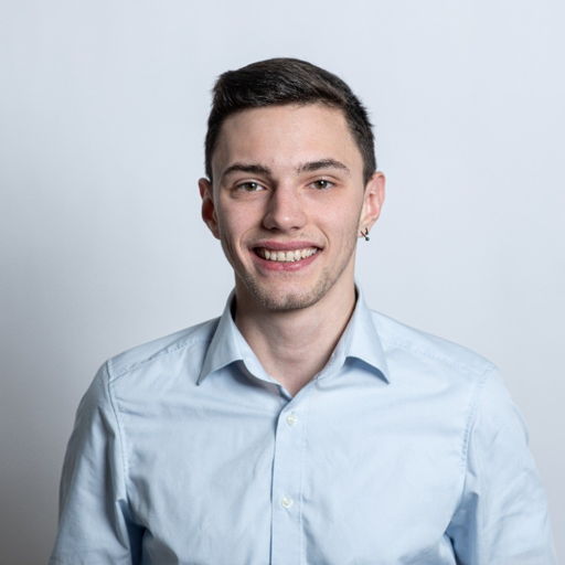 /images/default-avatar.png