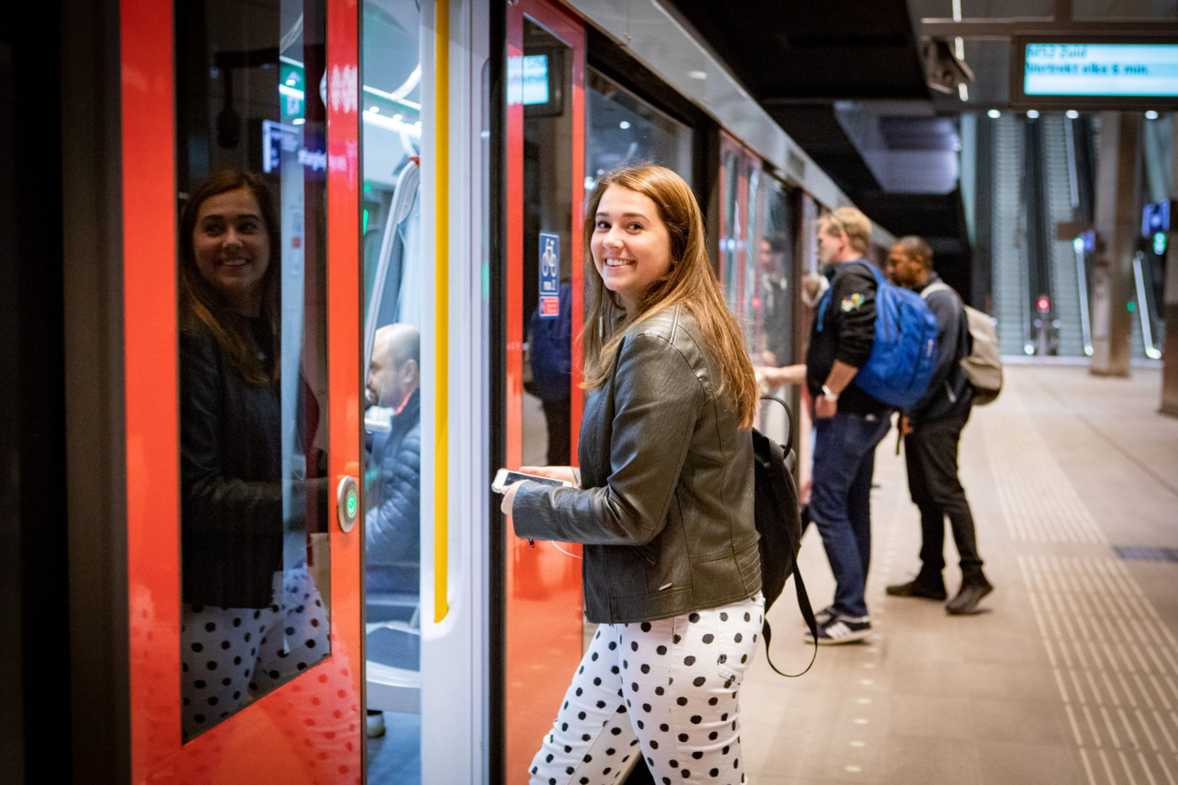 Wij Nemen Je Mee - In Het Openbaar Vervoer