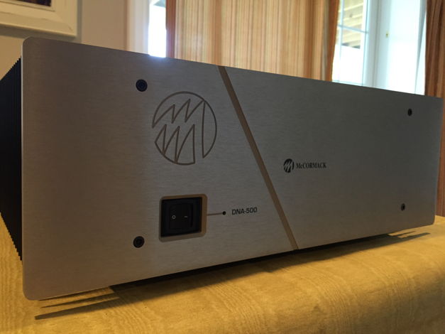 McCormack DNA-500 Amplifier