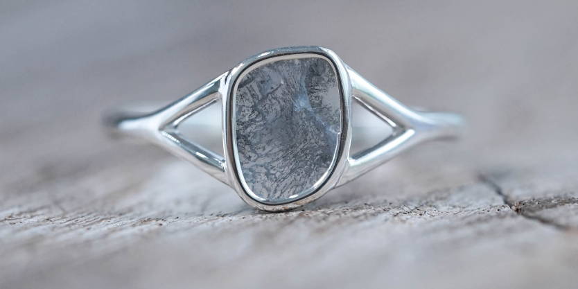 Split shank ring band shape for plus size rings