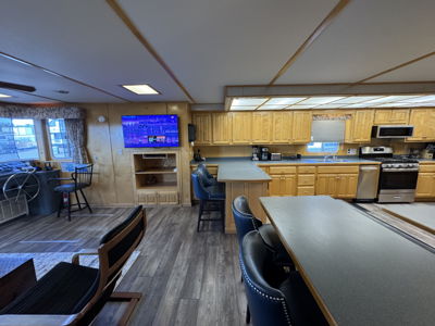 Boat Image 12