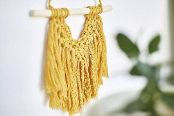 Create Beautiful Macramé Wall Hangings