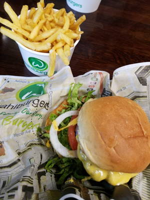 Wahlburgers submitted by Elliot on 3/1/2022