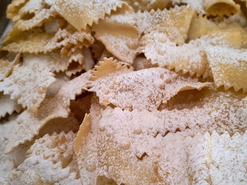 Cooking classes Sona: A journey into tradition with gnocchi and fried chiacchiere