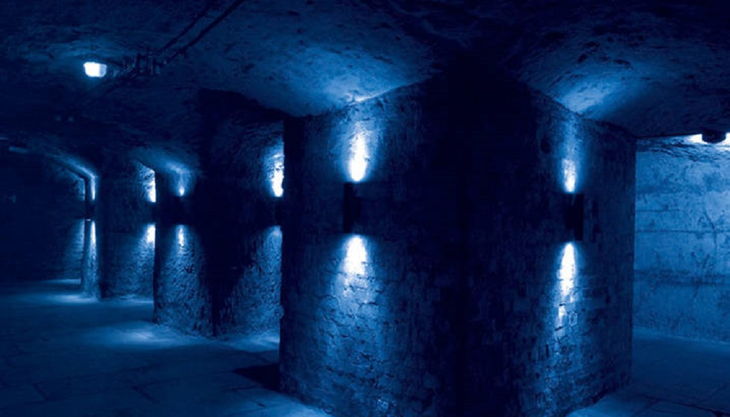 historische felsengaenge lichter gewölbe