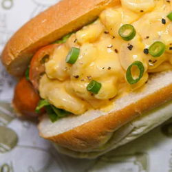 Super Sub Oh My Mac 'N' Cheese - Hotdog Topped With Creamy Mac And Cheese