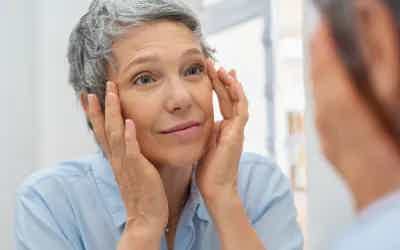 IS YOUR GUT IMBALANCE AFFECTING YOUR SKIN?