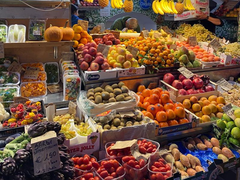 Tours enogastronómicos Bolonia: Mercado de comida típica, clase de cocina y cena en Bolonia.