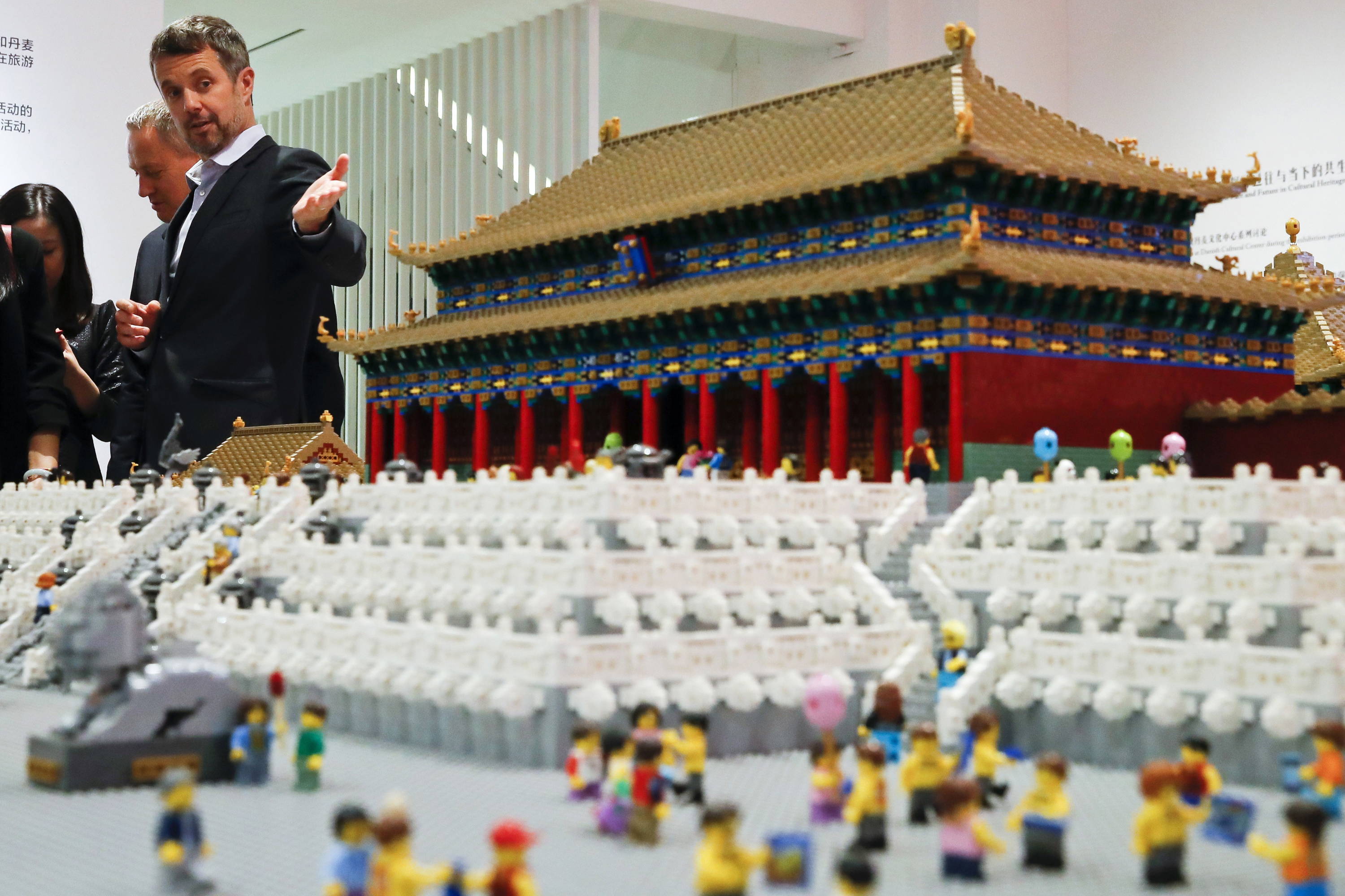 lego in china