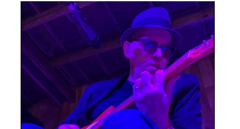 Live Music: Michael Tice