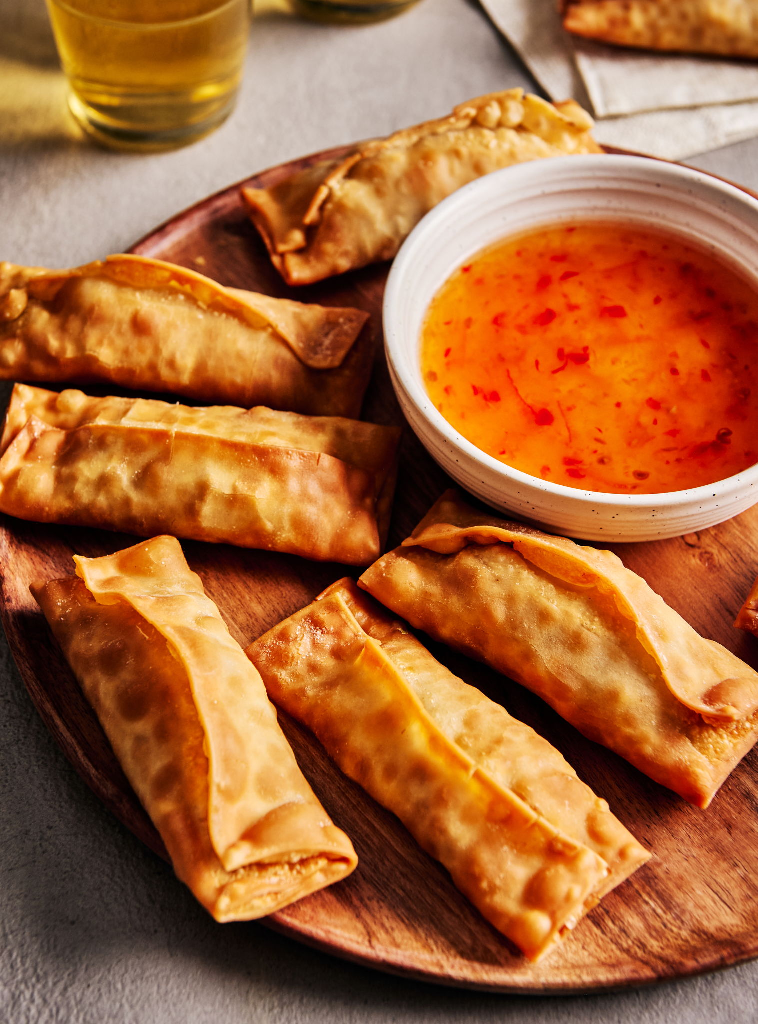 Shrimp and Napa Cabbage Egg Rolls | RICARDO