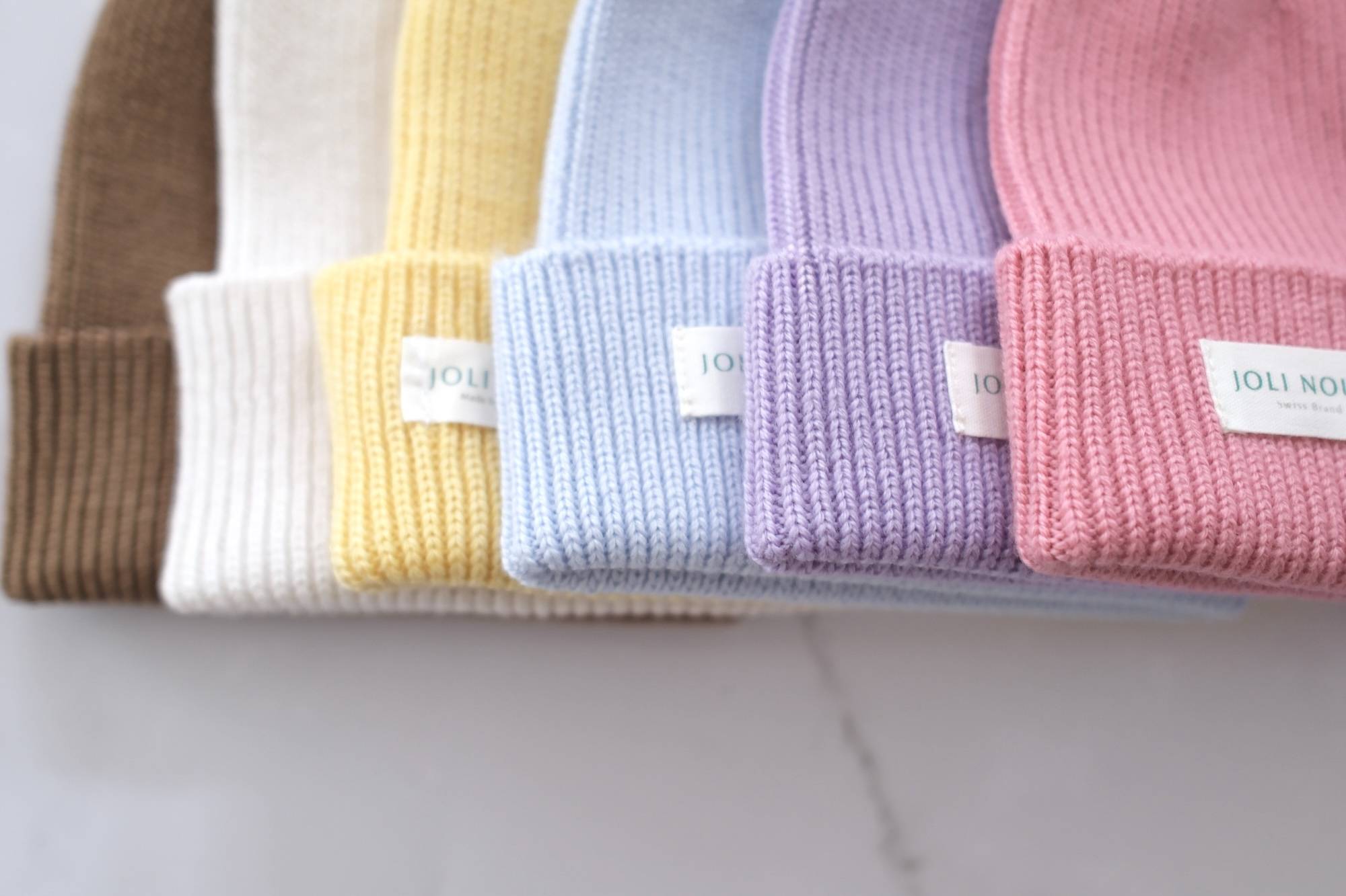 bonnet collection hiver laine mérinos doux 100% blanc brun bleu ciel rose vieux lilas violet