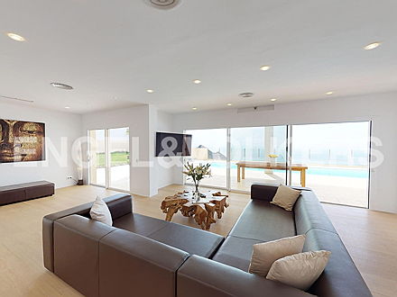  Коста Адехе
- Property for sale in Tenerife: Villa for sale in Tenerife, Costa Adeje, Tenerife Sur