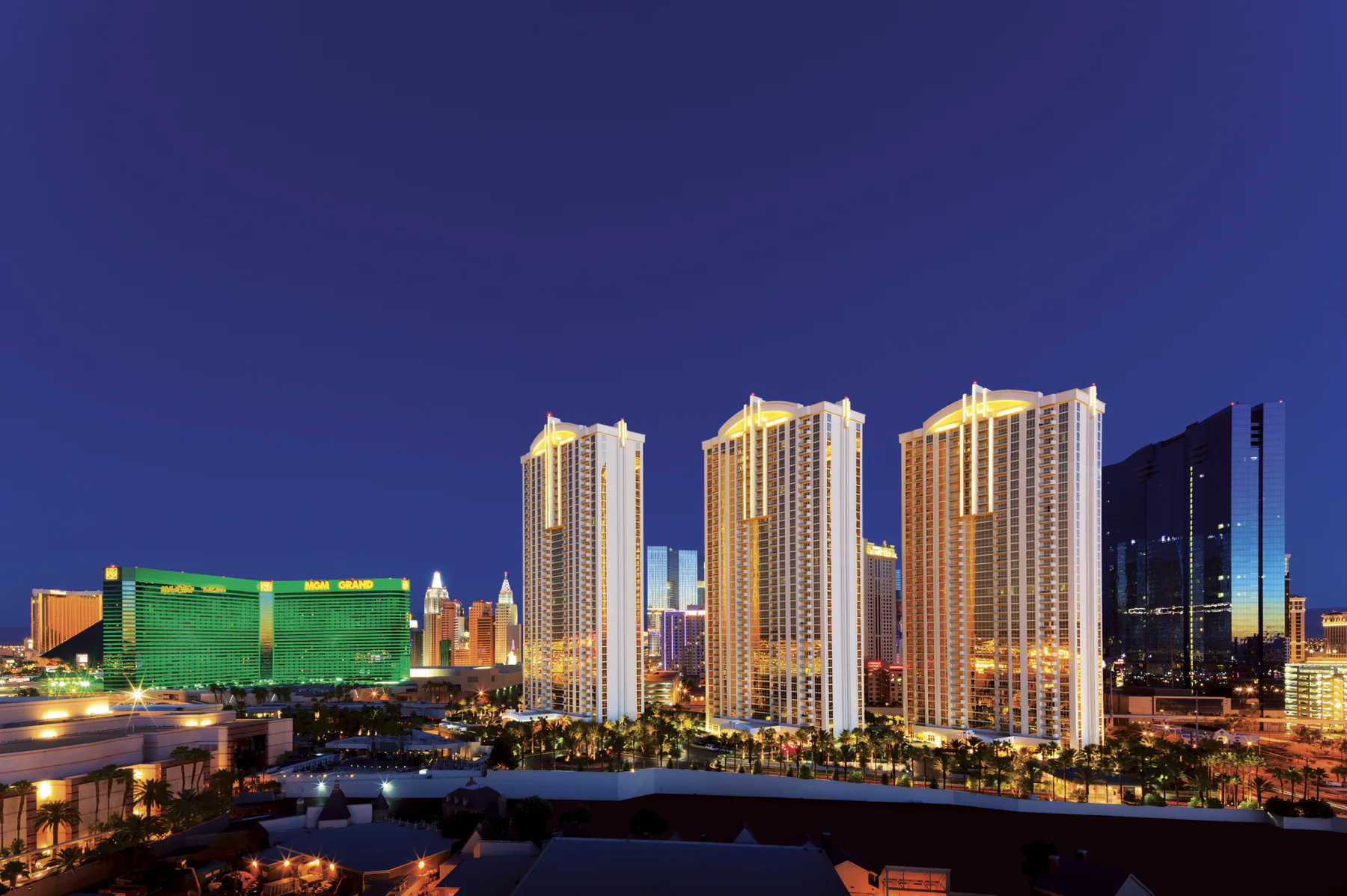 The Signature at MGM Grand