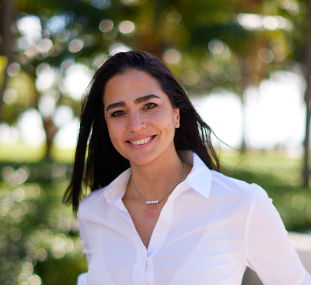 photo of agent, Diriana Teran