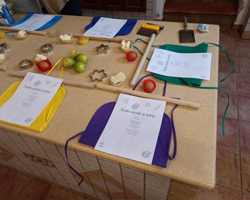 Cooking classes Ispica: Cooking class: little cook among the school desks