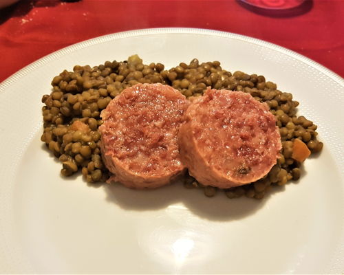 Esperienze gastronomiche Savona: Menu degustazione a base di carne con vino abbinato