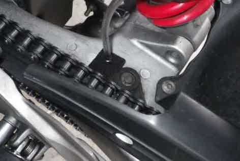 Chain Oiler Installation