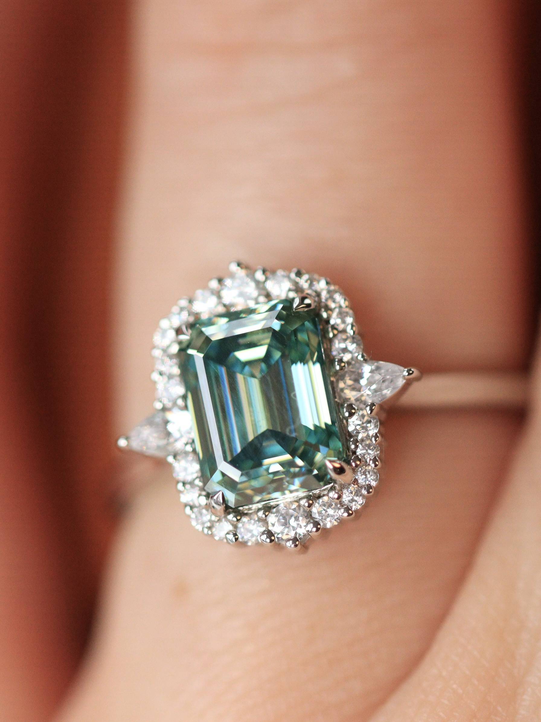 Moissanite engagement rings