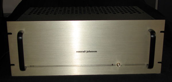 Conrad Johnson  MV-52 Tube Amplifier