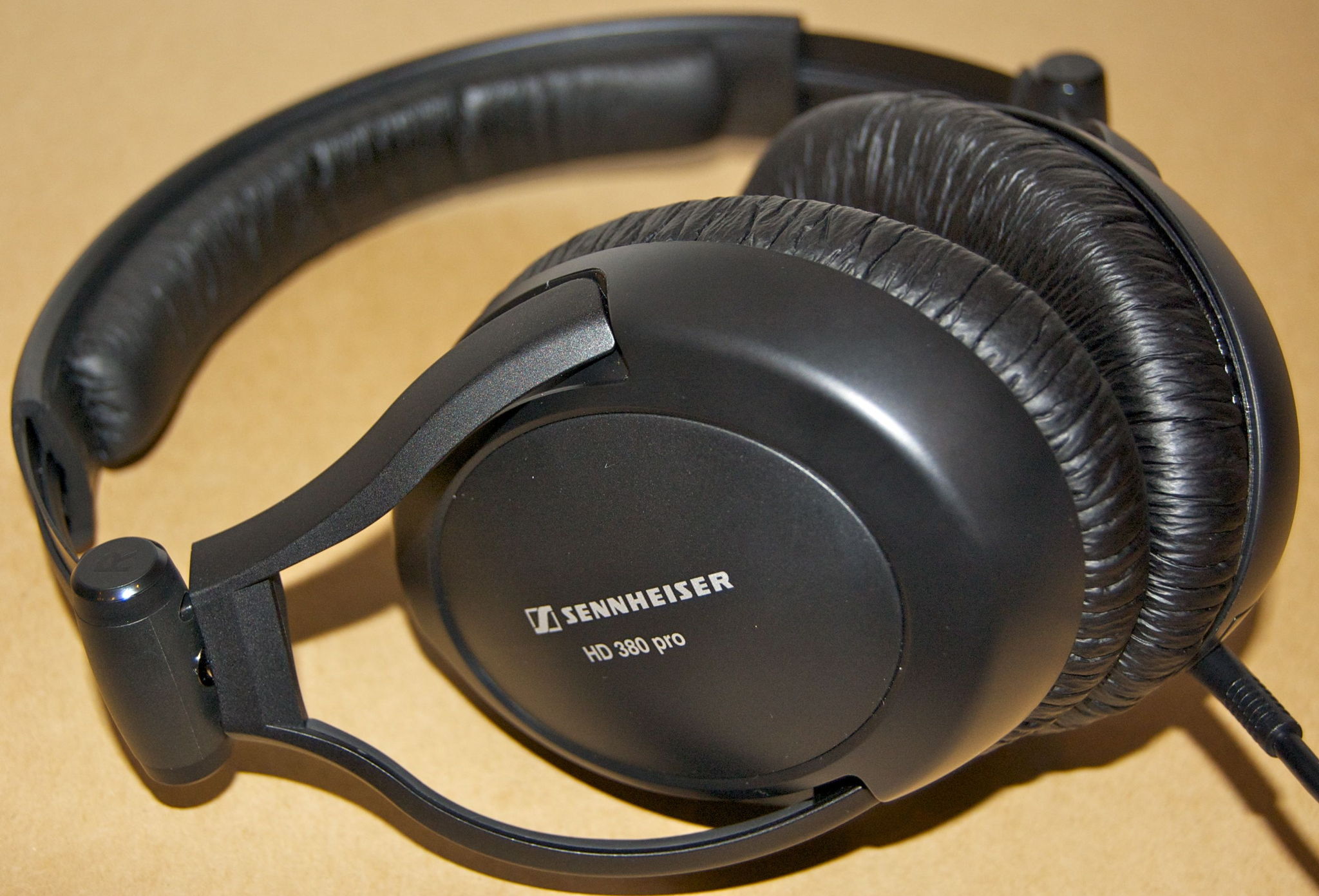 Sennheiser Hd380 Pro Review Slant