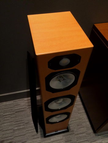 Monitor Audio SILVER 10 3-Way Floor Standing Speakers