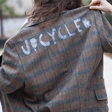 Circular economy, textile waste, upcycling