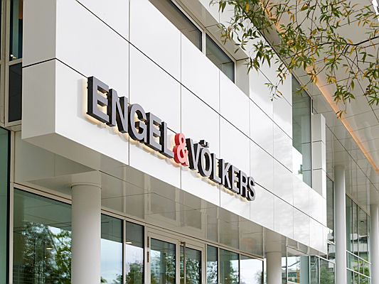  Lucerne
- Engel & Völkers Headquarter