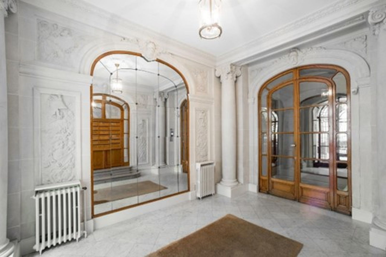 Rénovation d'un hall d'immeuble à Clichy : l'excellence au service de l'accueil à Clichy
