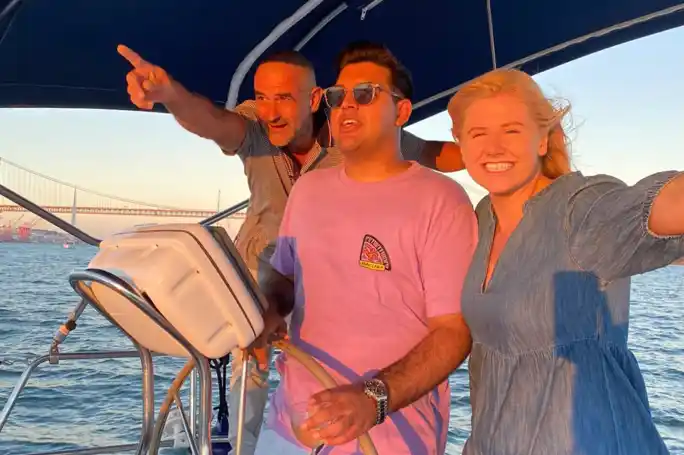 Lisbon 4h Private Boat Tour