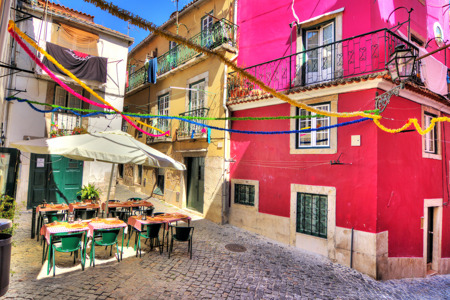 LIS colorful Lisboa PickYourDay.jpg