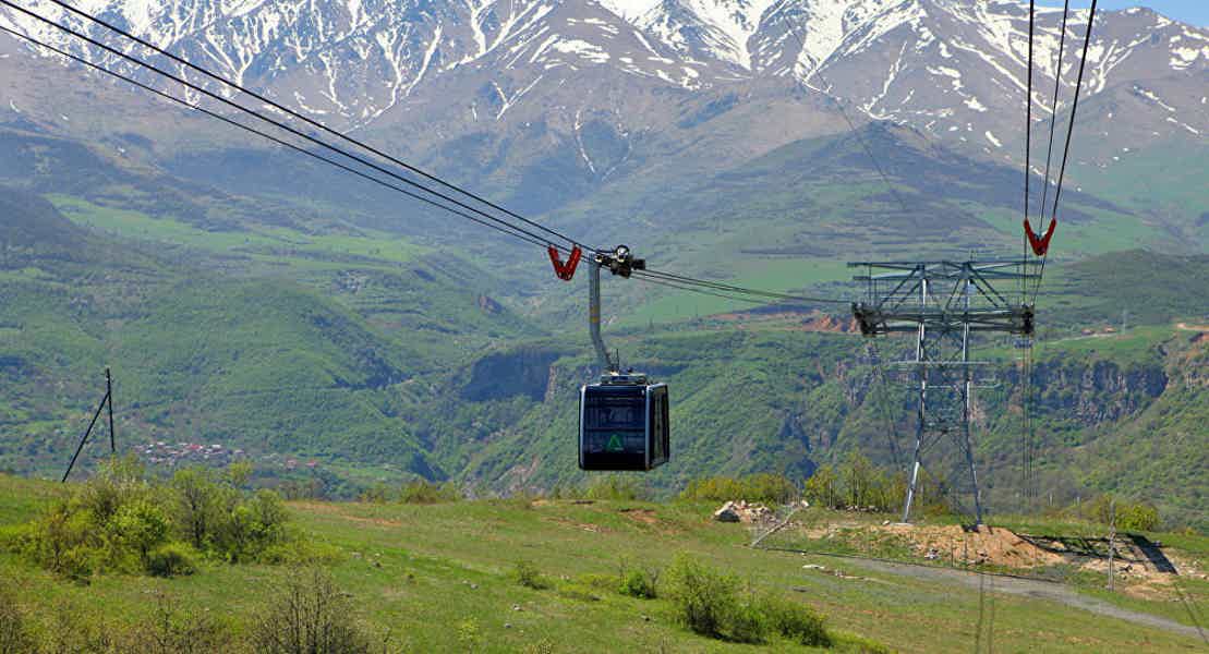 Wine, Monasteries and the longest ropeway in the world - photo 2