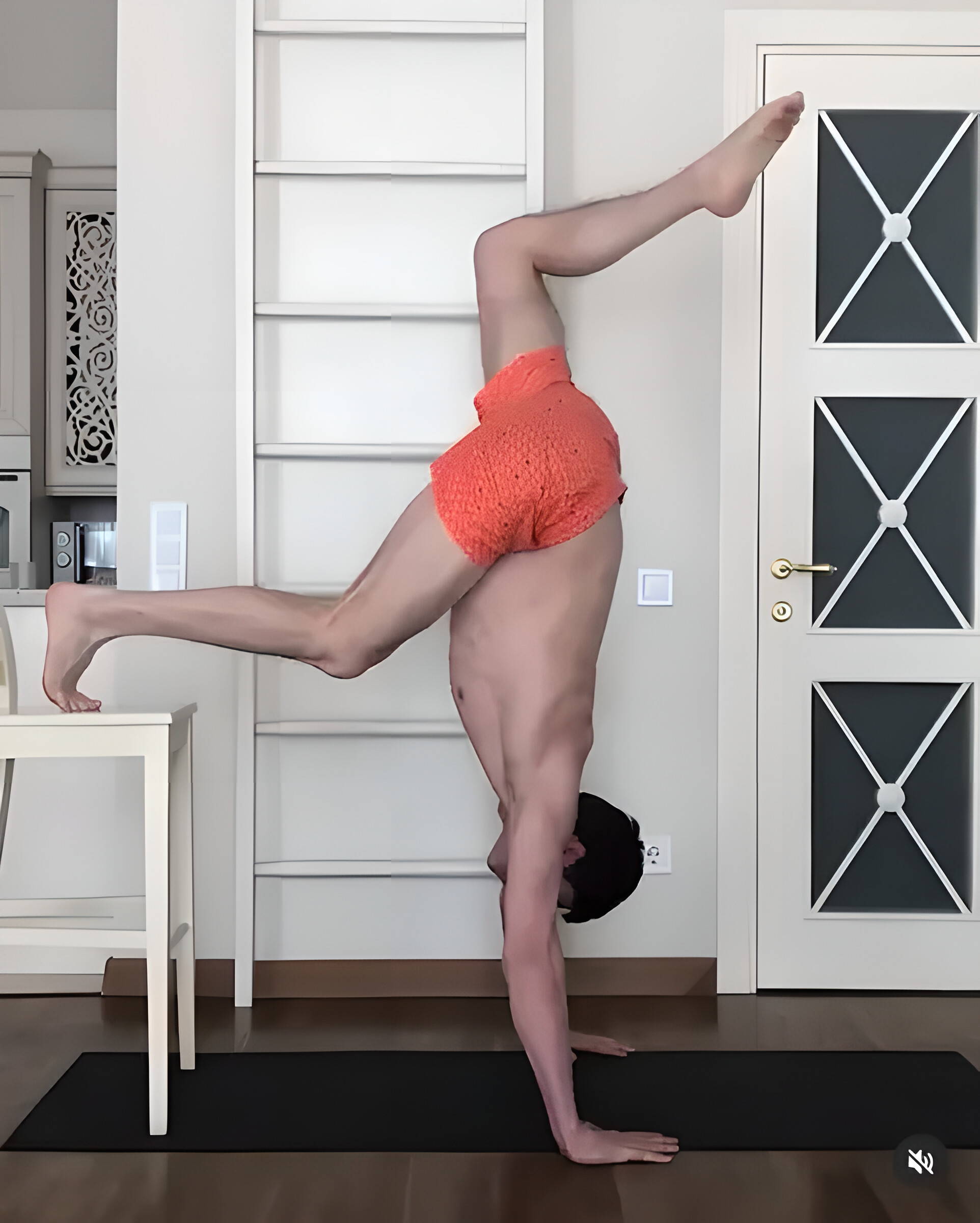 Performing Exercises by Kononov Performing Exercises by Kononov