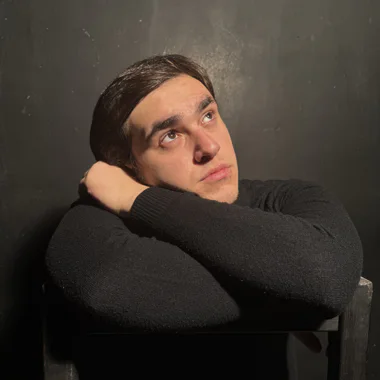 Астан Джинджолия