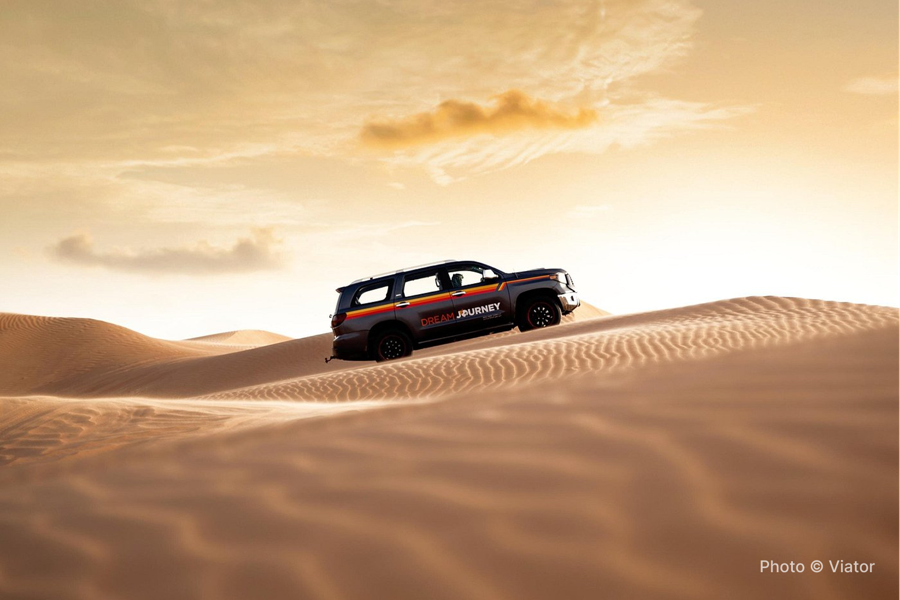 Dubai Marina Luxury Yacht Tour - Desert Safari in Red Dunes - photo 1
