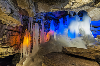 Кунгурская Ледяная пещера и музей с чаепитием