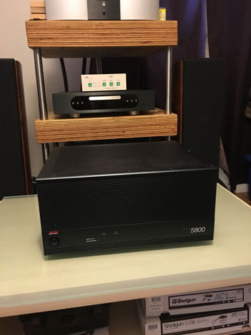 Adcom GFA-5800 stereo power amp