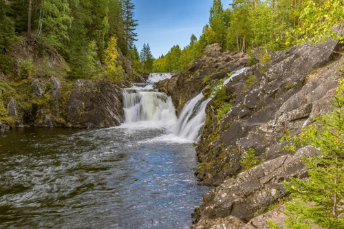 Главный водопад Карелии - Кивач
