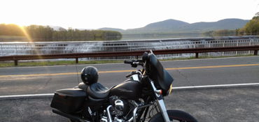 2014 HARLEY-DAVIDSON STREET GLIDE SPECIAL motorcycle for rent near Litchfield, CT