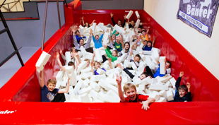 adventure movements parkour ninja warrior ferienkurs ferienbetreuung ferienprogramm kindergeburtstag regensburg