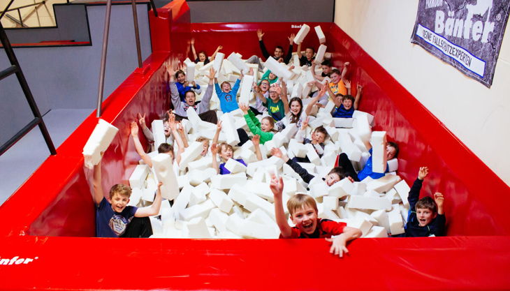 adventure movements parkour ninja warrior ferienkurs ferienbetreuung ferienprogramm kindergeburtstag regensburg