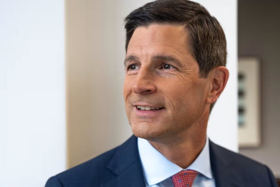 Rick Wurster held the line on Schwab-hosted gambling in 2025, but does a new effort to cultivate day traders signal he's looking for that 'dopamine burst' in the New Year?